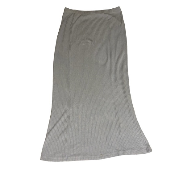 Reformation Dresses & Skirts - Reformation ribbed skirt in baby blue size M